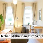 Ihr Rueckzugsort In - Grosszuegiges Altbau-apartment Mit 2sz, Kingsize Betten, Nobilia Kueche, 55 Zoll Smart-tv, 250mbts Wifi, Kostenloses Parken - Nur Wenige Minuten Vom Zentrum Und Nordstrand Entfernt - Kostenloser Waschraum Im Gebaeude Lejlighed