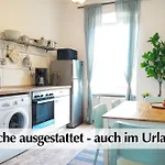 Διαμέρισμα Ihr Rueckzugsort In - Grosszuegiges Altbau-apartment Mit 2sz, Kingsize Betten, Nobilia Kueche, 55 Zoll Smart-tv, 250mbts Wifi, Kostenloses Parken - Nur Wenige Minuten Vom Zentrum Und Nordstrand Entfernt - Kostenloser Waschraum Im Gebaeude *