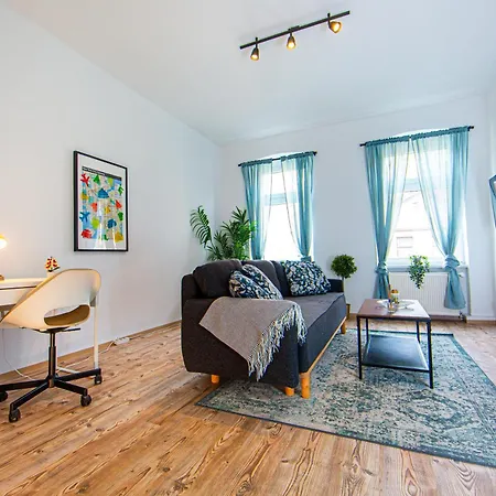 Grossraum-apartments Mit 2sz, Wz, Kueche, Smart-tv, Parken, Etc Erfurt