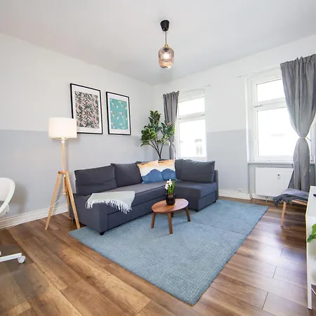 Appartamento Ihr Rueckzugsort In - Grosszuegiges Altbau-apartment Mit 2sz, Nobilia Kueche, Smart-tv, 250mbts Wifi, Kostenloses Parken - Nur Wenige Minuten Vom Zentrum Und Nordstrand Entfernt - Kostenloser Waschraum Im Gebaeude *