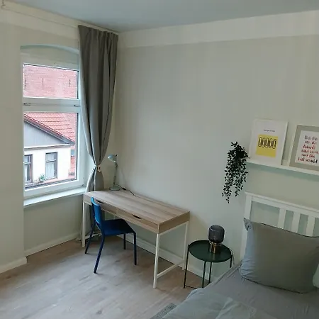 Appartement Ihr Rueckzugsort In - Grosszuegiges Altbau-apartment Mit 2sz, Nobilia Kueche, Smart-tv, 250mbts Wifi, Kostenloses Parken - Nur Wenige Minuten Vom Zentrum Und Nordstrand Entfernt - Kostenloser Waschraum Im Gebaeude *