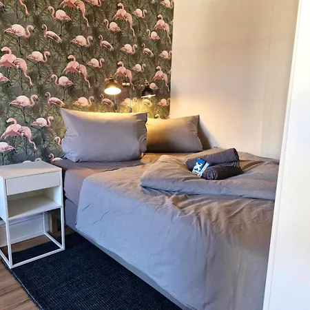 Grossraum-apartments Mit 2sz, Wz, Kueche, Smart-tv, Parken, Etc Apartment Erfurt