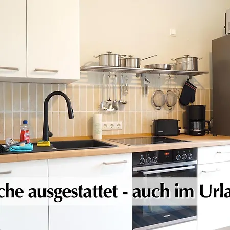 Appartamento Ihr Rueckzugsort In - Grosszuegiges Altbau-apartment Mit 2sz, Nobilia Kueche, Smart-tv, 250mbts Wifi, Kostenloses Parken - Nur Wenige Minuten Vom Zentrum Und Nordstrand Entfernt - Kostenloser Waschraum Im Gebaeude *