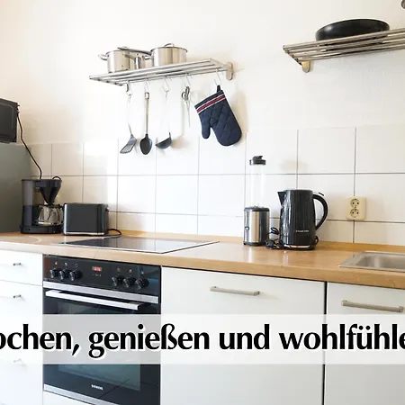 Ihr Rueckzugsort In - Grosszuegiges Altbau-apartment Mit 2sz, Nobilia Kueche, Smart-tv, 250mbts Wifi, Kostenloses Parken - Nur Wenige Minuten Vom Zentrum Und Nordstrand Entfernt - Kostenloser Waschraum Im Gebaeude Erfurt