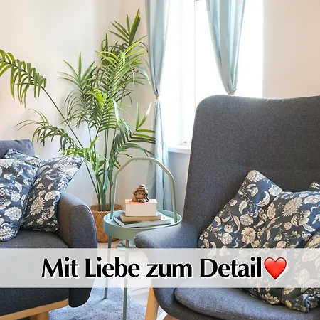 Ihr Rueckzugsort In - Grosszuegiges Altbau-apartment Mit 2sz, Nobilia Kueche, Smart-tv, 250mbts Wifi, Kostenloses Parken - Nur Wenige Minuten Vom Zentrum Und Nordstrand Entfernt - Kostenloser Waschraum Im Gebaeude Appartement