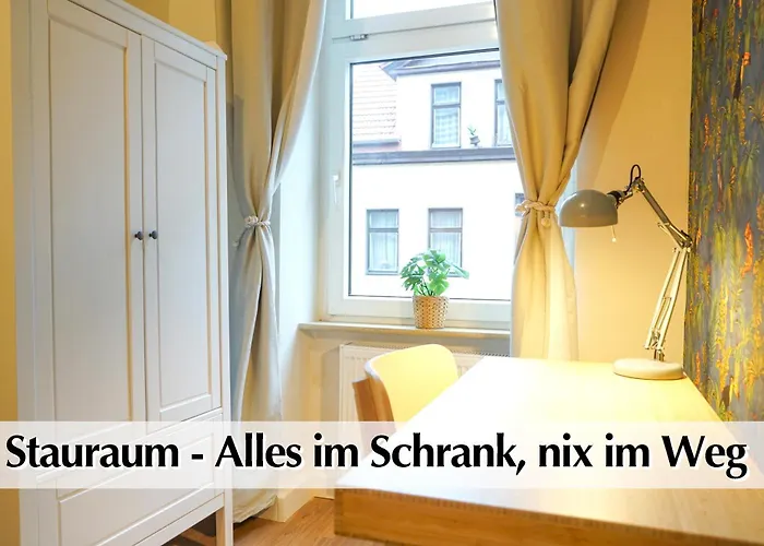 Ihr Rückzugsort In - Großzügiges Altbau-apartment Mit 2sz, Wz, Küche, Smart-tv, Parken, Wifi, Etc Erfurt