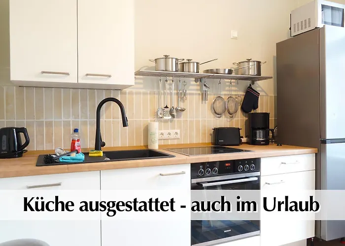 Apartment Ihr Rückzugsort In - Großzügiges Altbau-apartment Mit 2sz, Wz, Küche, Smart-tv, Parken, Wifi, Etc *