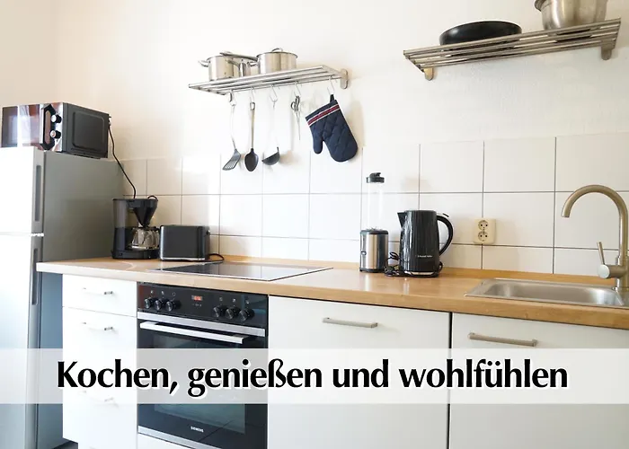 Ihr Rueckzugsort In - Grosszuegiges Altbau-apartment Mit 2sz, Kingsize Betten, Nobilia Kueche, 55 Zoll Smart-tv, 250mbts Wifi, Kostenloses Parken - Nur Wenige Minuten Vom Zentrum Und Nordstrand Entfernt - Kostenloser Waschraum Im Gebaeude Erfurt